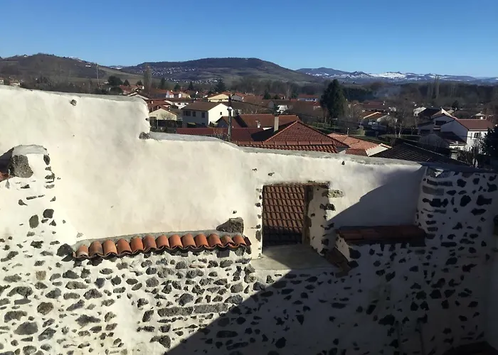 Semesterbostad Maison De Bourg Avec Cour Privee *